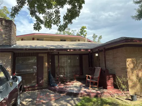 10106 Cheeves Dr, Houston, TX 77016