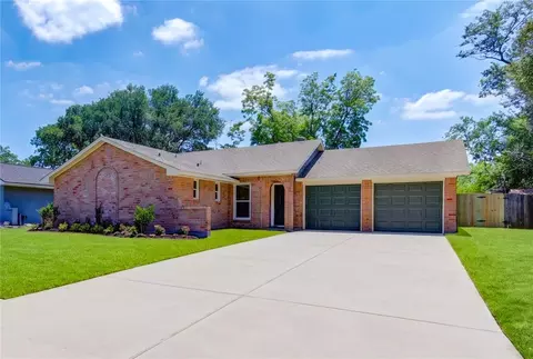10318 Sageberry Dr, Houston, TX 77089