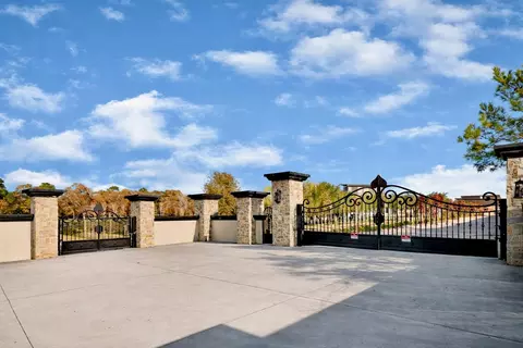 Exterior - 28811 Riley Rd, Waller, TX 77484 photo 1 of 13