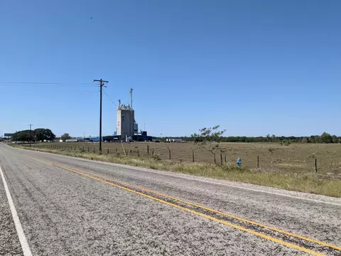 tbd I10 Frontage Rd, Weimar, TX 78962 photo 6