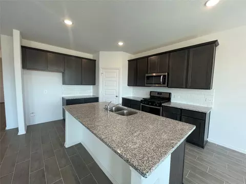 Kitchen - 9695 Caney Trails Rd, Conroe, TX 77303 photo 1 of 1