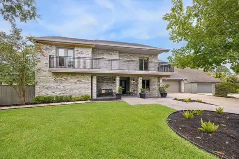 3135 Chippers Xing, Montgomery, TX 77356