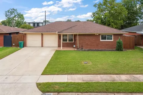 1111 Alpha Dr, Pasadena, TX 77506 photo 1