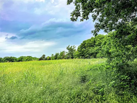 002 Old Phillipsburg Rd, Brenham, TX 77833
