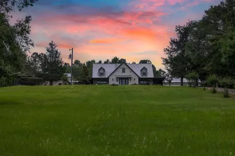 17042 State Highway 21 E, Grapeland, TX 75844