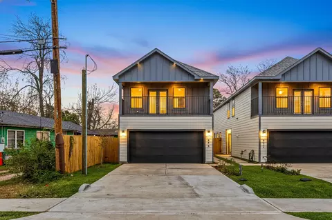 884 Prosper St, Houston, TX 77088