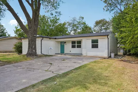 4507 Hyde Park Dr, Mesquite, TX 75150