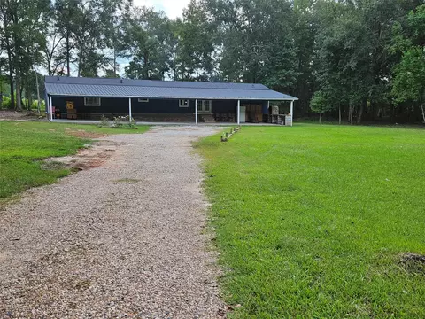 11429 Landry Ln, Conroe, TX 77303 photo 1