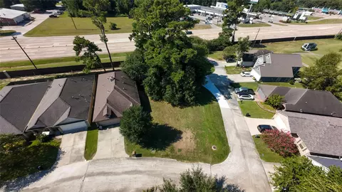 125 Moonspinner, Montgomery, TX 77356 photo 7