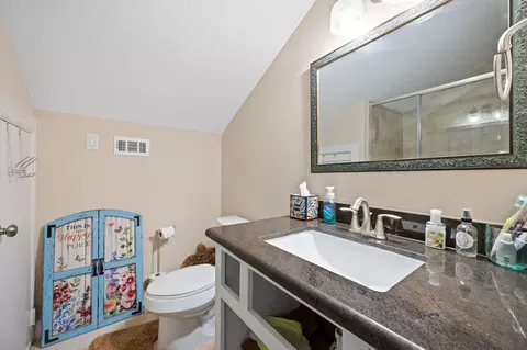 Bath - 201 Harbor Run Dr, Coldspring, TX 77331 photo 6 of 6