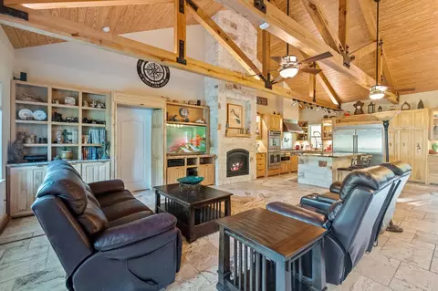 Living - 201 Harbor Run Dr, Coldspring, TX 77331 photo 4 of 4