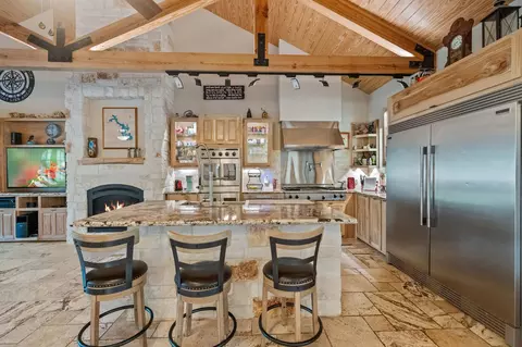 Kitchen - 201 Harbor Run Dr, Coldspring, TX 77331 photo 3 of 3