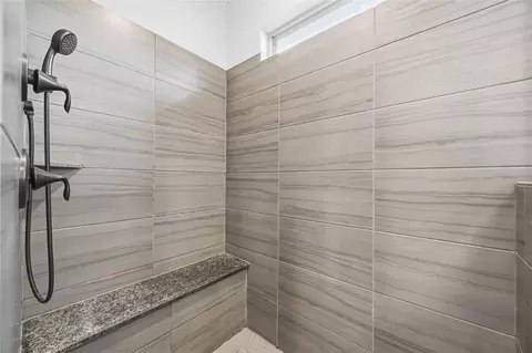 Bath - 27002 Benton Brook Ct, Spring, TX 77386 photo 6 of 7