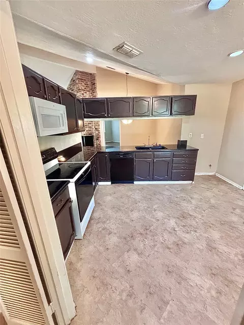 Kitchen - 6234 Brookgate Dr, Spring, TX 77373 photo 2 of 3