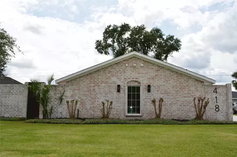 418 Briar Hill Dr, Houston, TX 77042