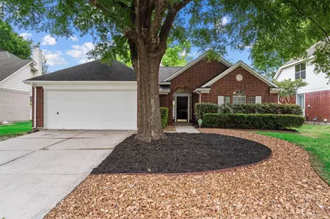 2014 White Oaks Hills Ln, Houston, TX 77339
