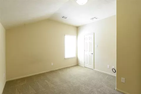 Bedroom - 118 E Lasting Spring Cir, Spring, TX 77389 photo 3 of 10