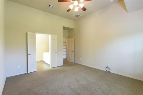 Bedroom - 118 E Lasting Spring Cir, Spring, TX 77389 photo 2 of 10