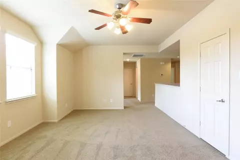 Living - 118 E Lasting Spring Cir, Spring, TX 77389 photo 6 of 7