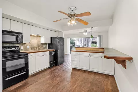 12900 Walden Rd #513, Montgomery, TX 77356