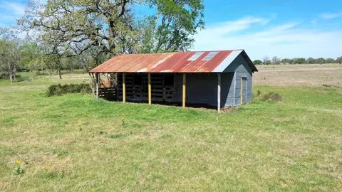 2 Ac Fm 3091, Madisonville, TX 77864