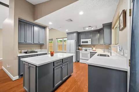 17511 Favor Bend Ct, Humble, TX 77396