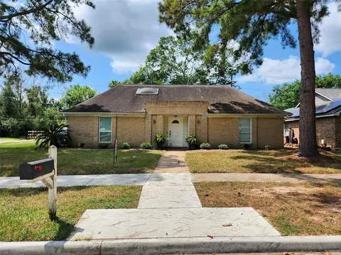 15703 Pine Mountain Dr, Houston, TX 77084