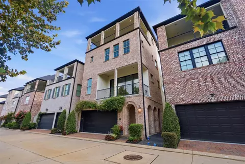 6022 Cottage Grove Lake Dr, Houston, TX 77007