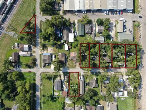 7202 Tilgham St, Houston, TX 77020