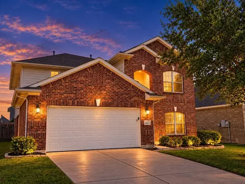 14002 Roanoke Falls Dr, Cypress, TX 77429