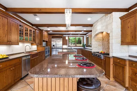Kitchen - 43 Pool Rd, Richards, TX 77873 photo 1 of 5