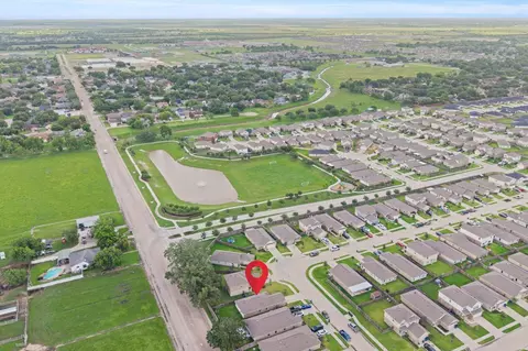 View/Area - 236 Bennett Loop, Angleton, TX 77515 photo 5 of 6