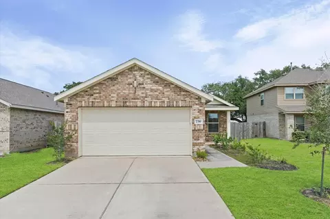Exterior - 236 Bennett Loop, Angleton, TX 77515 photo 2 of 8