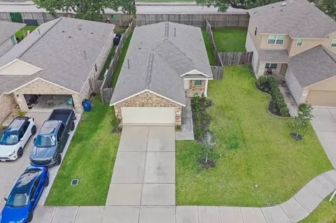View/Area - 236 Bennett Loop, Angleton, TX 77515 photo 1 of 6