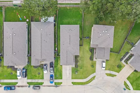View/Area - 236 Bennett Loop, Angleton, TX 77515 photo 3 of 6