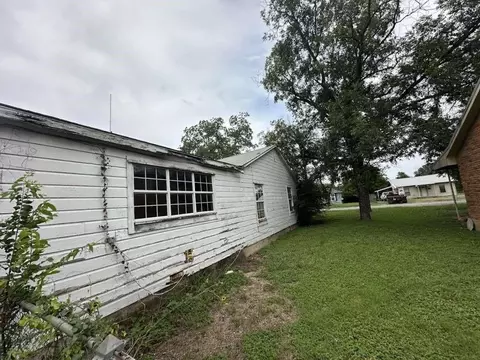 2603 Belmeade St, Brownwood, TX 76801
