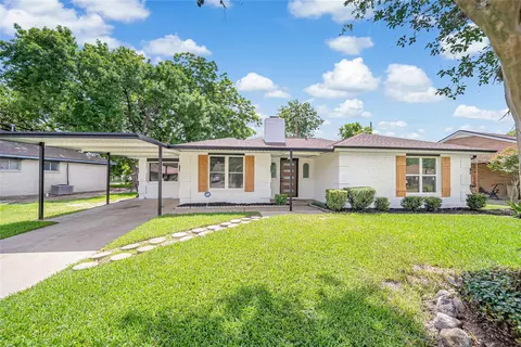 12514 Frazier River Dr, Houston, TX 77050