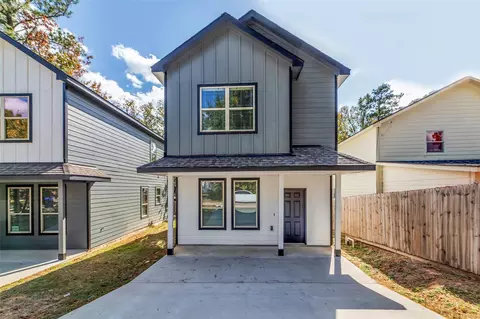 11966 Canal St, Willis, TX 77318