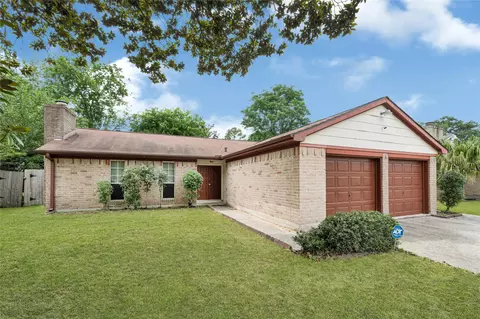 10715 Misty River Dr, Houston, TX 77086