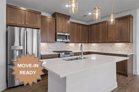 5226 Big Dipper Dr, Iowa Colony, TX 77583