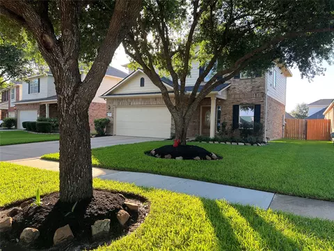 20518 Avery Grove Ct, Cypress, TX 77433