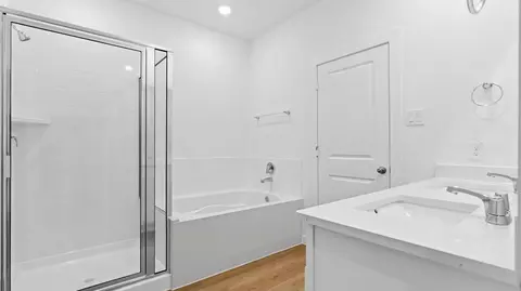 Bath - 10634 River Breeze Dr, Beasley, TX 77417 photo 1 of 1