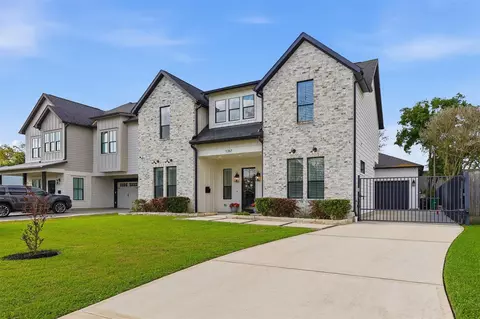 1767 De Milo Dr, Houston, TX 77018
