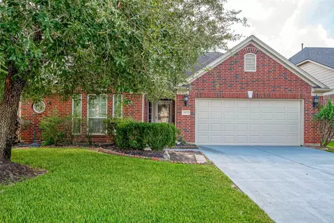 18635 Cypress Lake Village Dr, Cypress, TX 77429