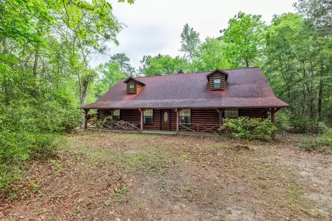 4864 Hob Warren Rd, Sour Lake, TX 77659