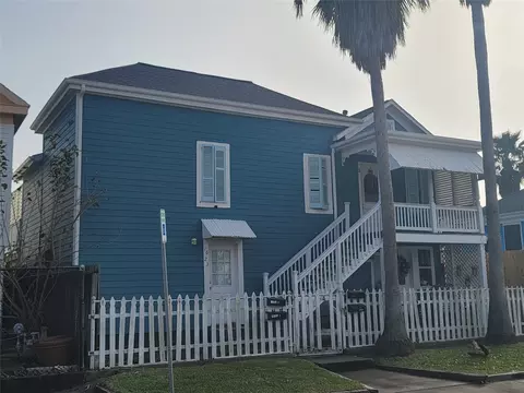 1623 Avenue N 12, Galveston, TX 77550