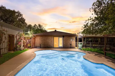 13414 Anna Ct, Santa Fe, TX 77517