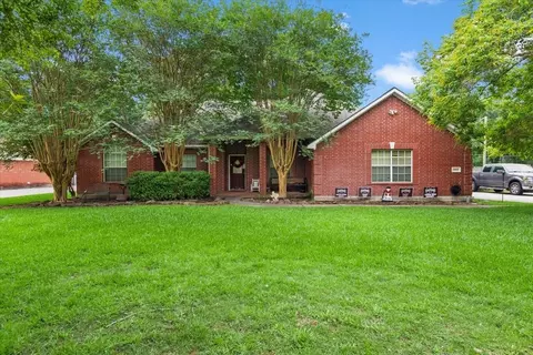 1002 Westwood North Dr, Magnolia, TX 77354