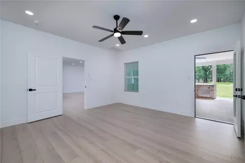 Living - 414 Peach Point Ln, Trinity, TX 75862 photo 4 of 4