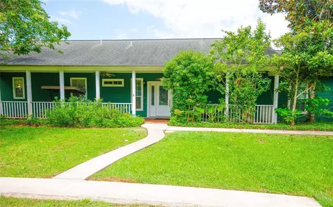 2902 Buffalo Run, San Leon, TX 77539